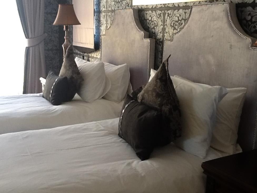 Bella Casa Guesthouse Johannesburg Bagian luar foto