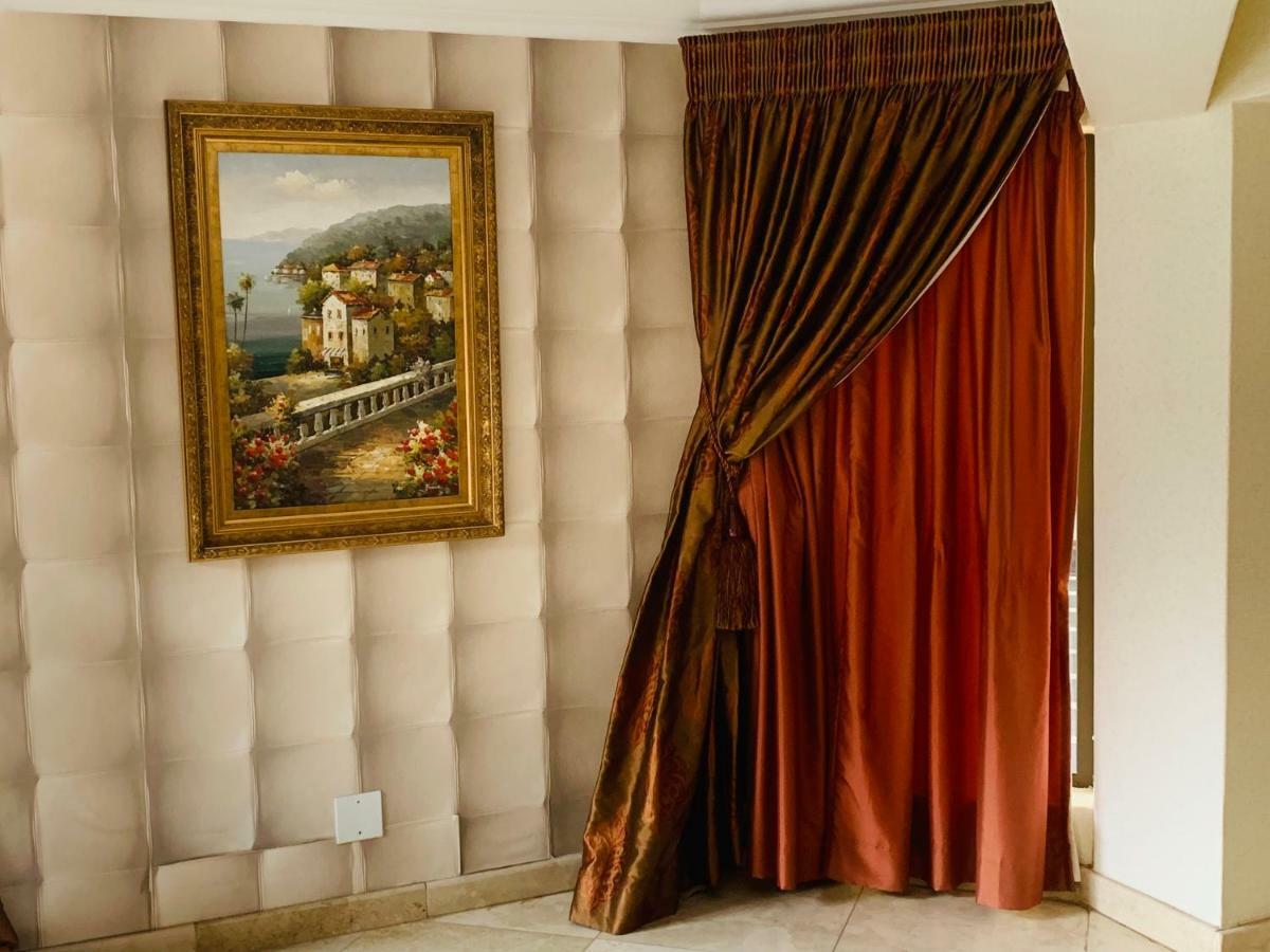 Bella Casa Guesthouse Johannesburg Bagian luar foto